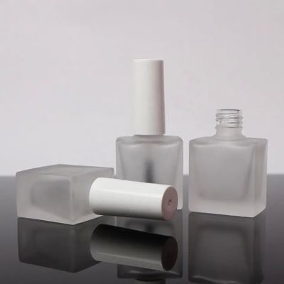 ভালো দাম DIY 5ml নখ পোলিশ বোতল মাল্টিকলর খালি নখ পোলিশ ধারক অনলাইন